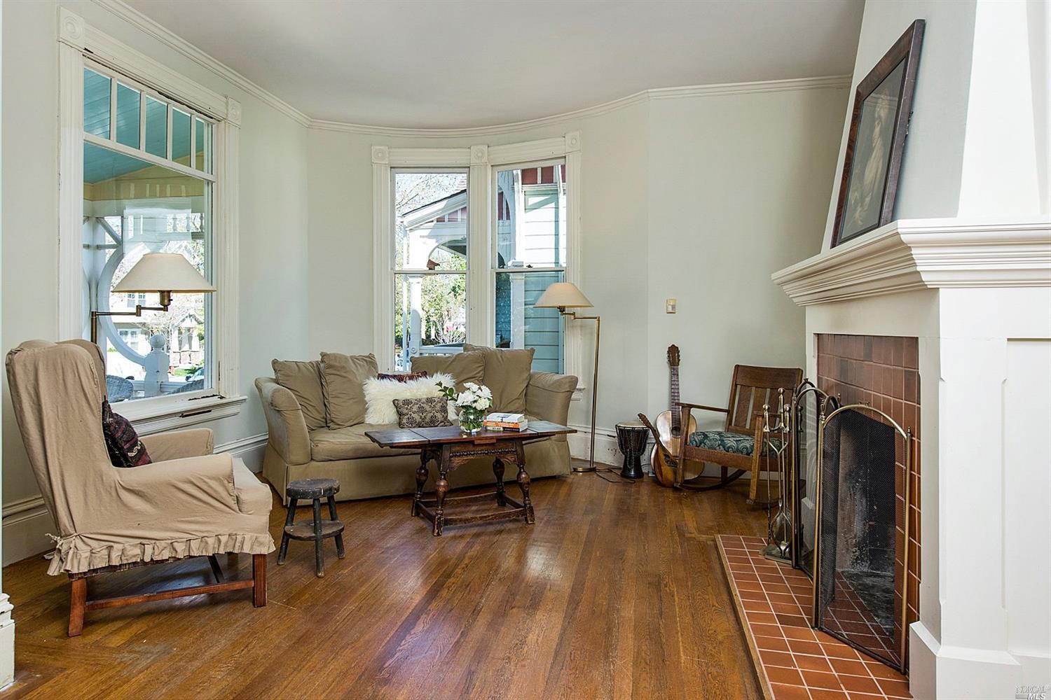 Ingalls Inman house front room before.jpg